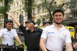 венбест крутит педали